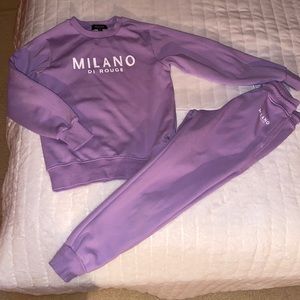 Girls lavender 2 piece sweatsuit